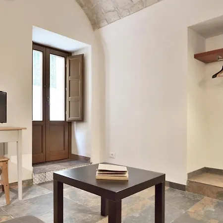 Piccolo Giavante Apartment *
